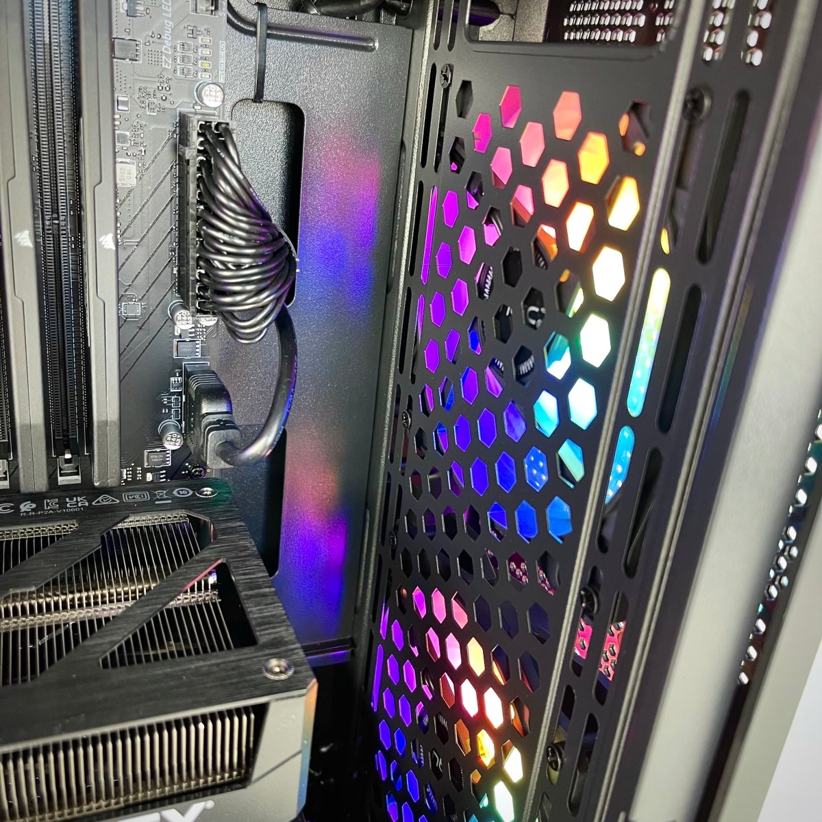 [BIG SALE!] IGaming Intel Core i5/i7 | RTX 4060/4070S | NX200M Gamer