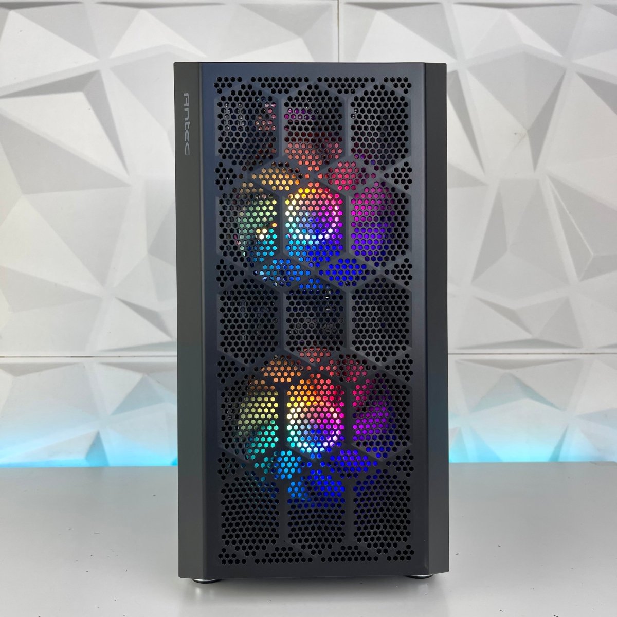 [BIG SALE] IGaming Ryzen 5 5600 | RTX 4070 Super | Dark Phantom NX200M