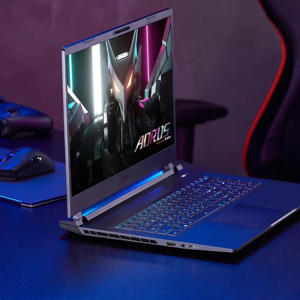 Gigabyte Aorus 17 BSF - 73PH654SH Gaming Laptop (Black) | 17.3" QHD (2560x1440) 240Hz | i7 13700H | 16GB RAM | RTX 4070 | 1TB SSD | Windows 11 Home | Gigabyte Aorus G2 Backpack - Nectostry