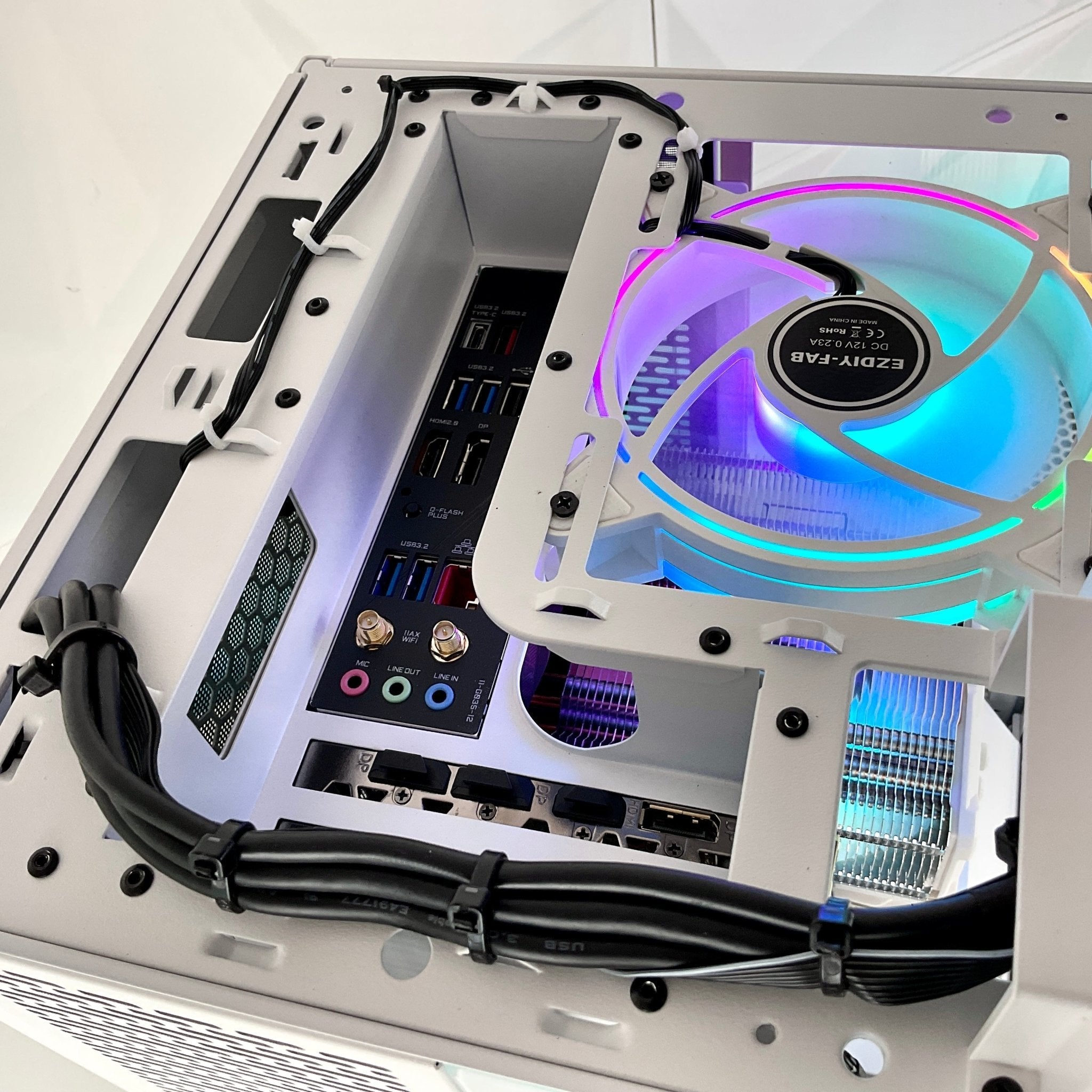 I Gaming Computer | RTX 4060 - 4070 Ti | Ryzen 7 5700x | Thermaltake TG - 100 - Nectostry
