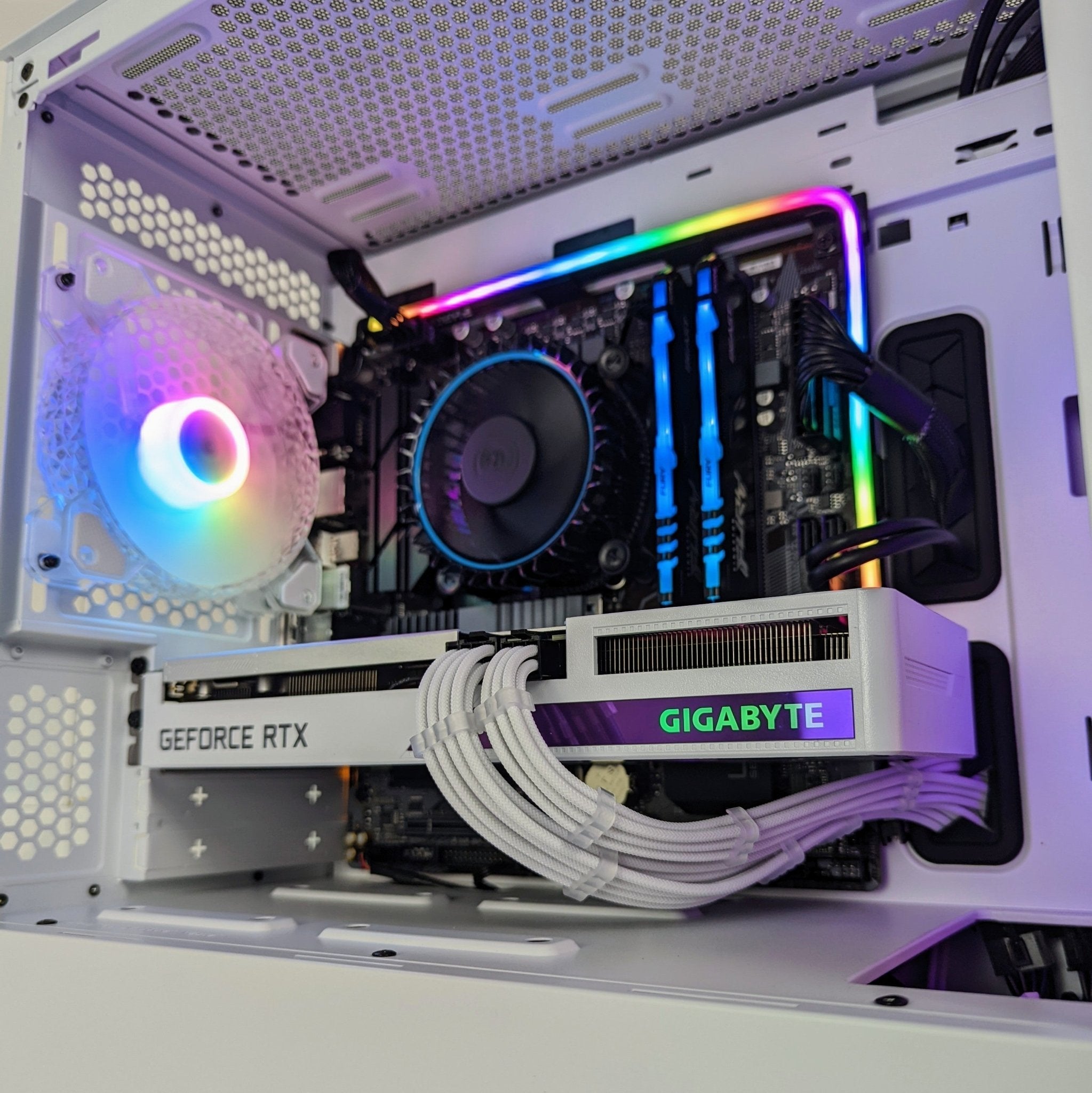 IGaming Core i5 12400F | RTX 4060/4060 Ti | White TD300 - Nectostry