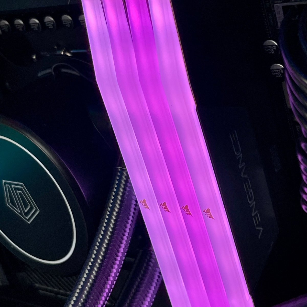 IGaming Core i5/i7 14700KF | RTX 4060 Ti - 4070 Ti super | 32GB DDR5 Ram | Hyte 60 Pro Black - Nectostry