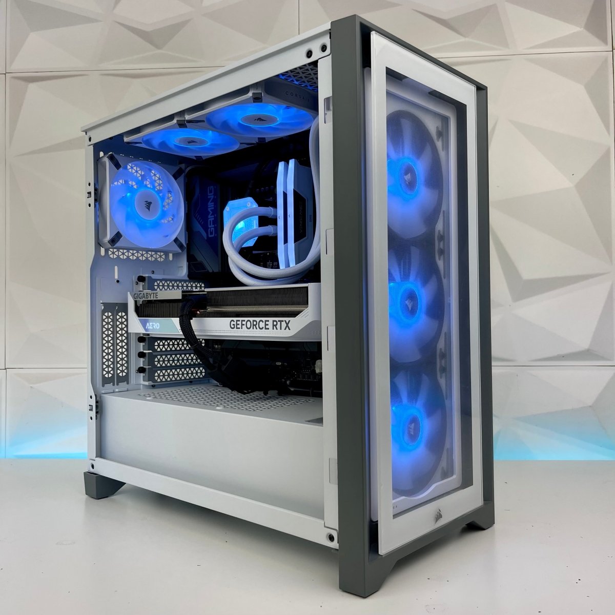 IGaming Core i7 14700KF | RTX 4070/4070 Ti | 32GB DDR5 Corsair Capellix Pro - Nectostry