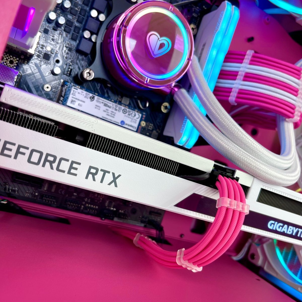 IGaming Intel Core i5 12400F | RTX 4060/4060 TI | Pink Gamer Pixel - Nectostry