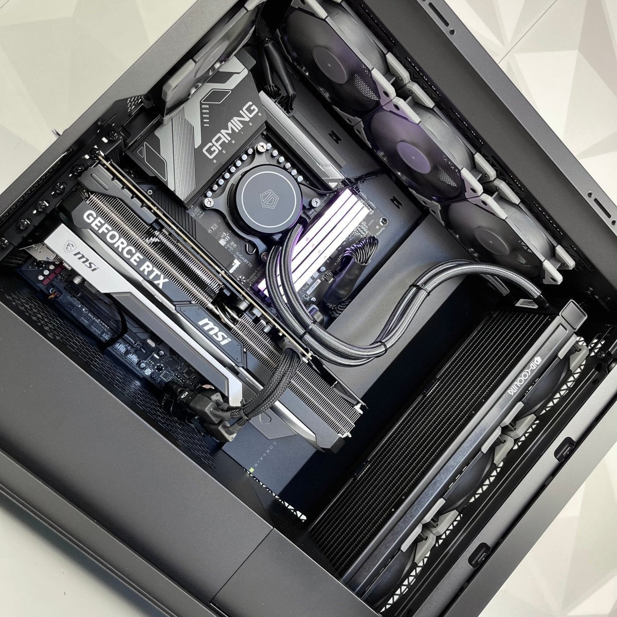 IGaming Intel Core i7 14700KF | RTX 4070Ti super/4080 | 32GB 6000MHz Spectre Pro - Nectostry