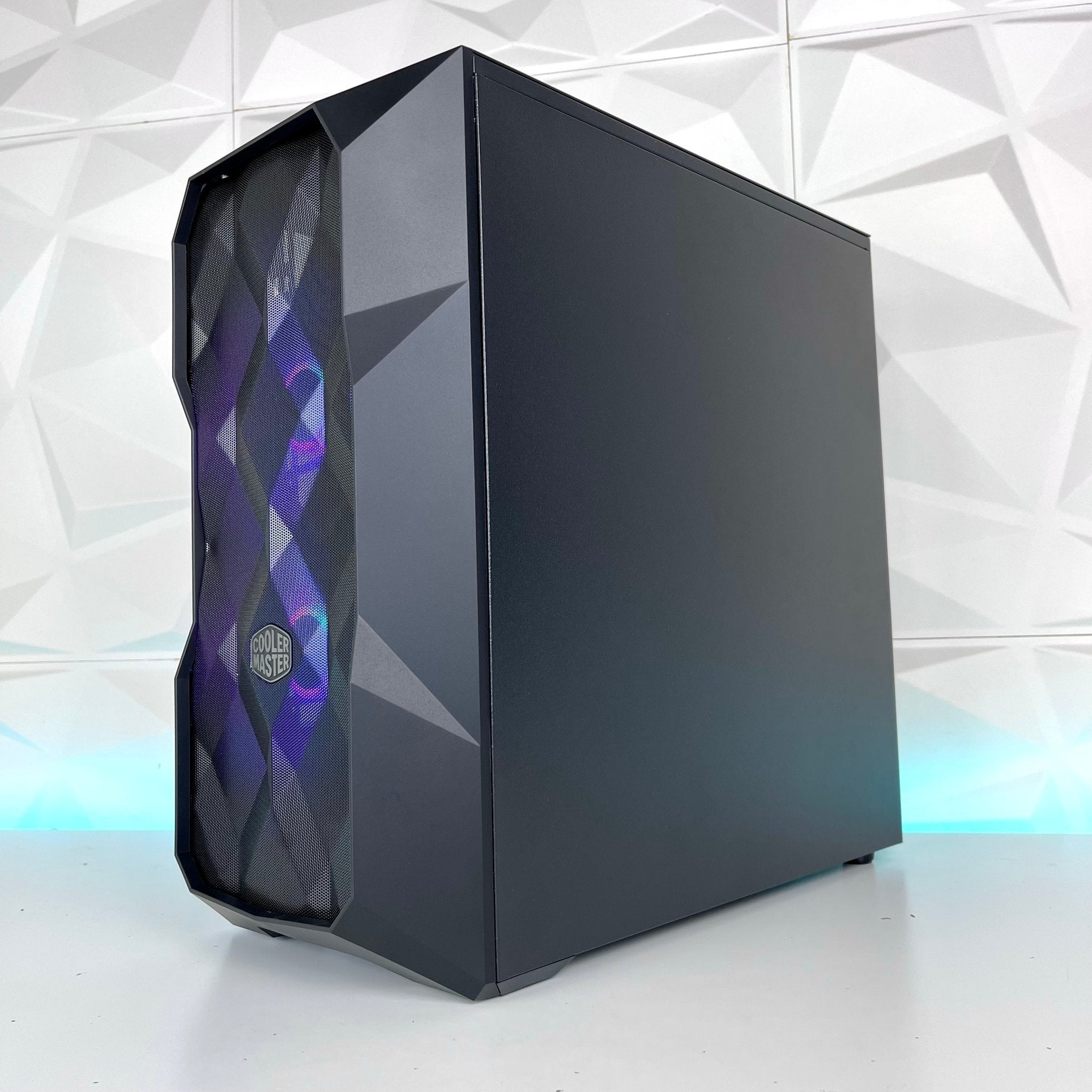 IGaming Ryzen 5 5600 | RTX 4060 Ti/4070S | TD300 Crystal Dark - Nectostry