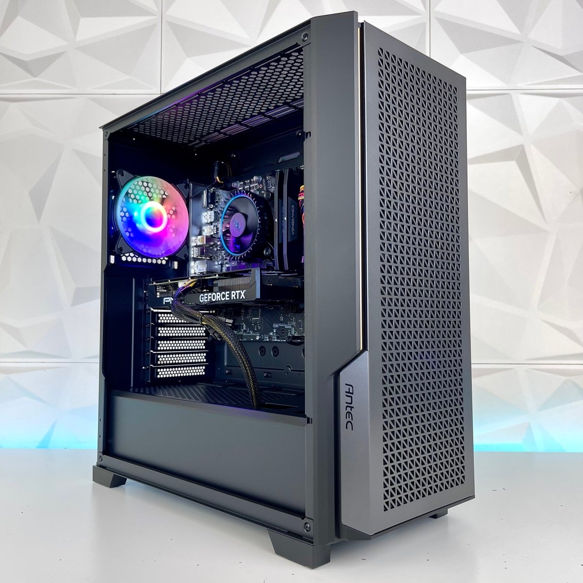 IGaming Ryzen 5 7600 | RTX 4060 - 4070 Ti super | 32GB DDR5 | P20 Blaze - Nectostry