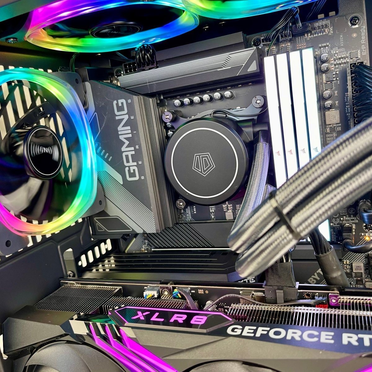 IGaming Ryzen 5/7 7700X | RTX 4060 Ti - 4070 Ti super | 32GB DDR5 Ram | Hyte 60 Pro Black - Nectostry