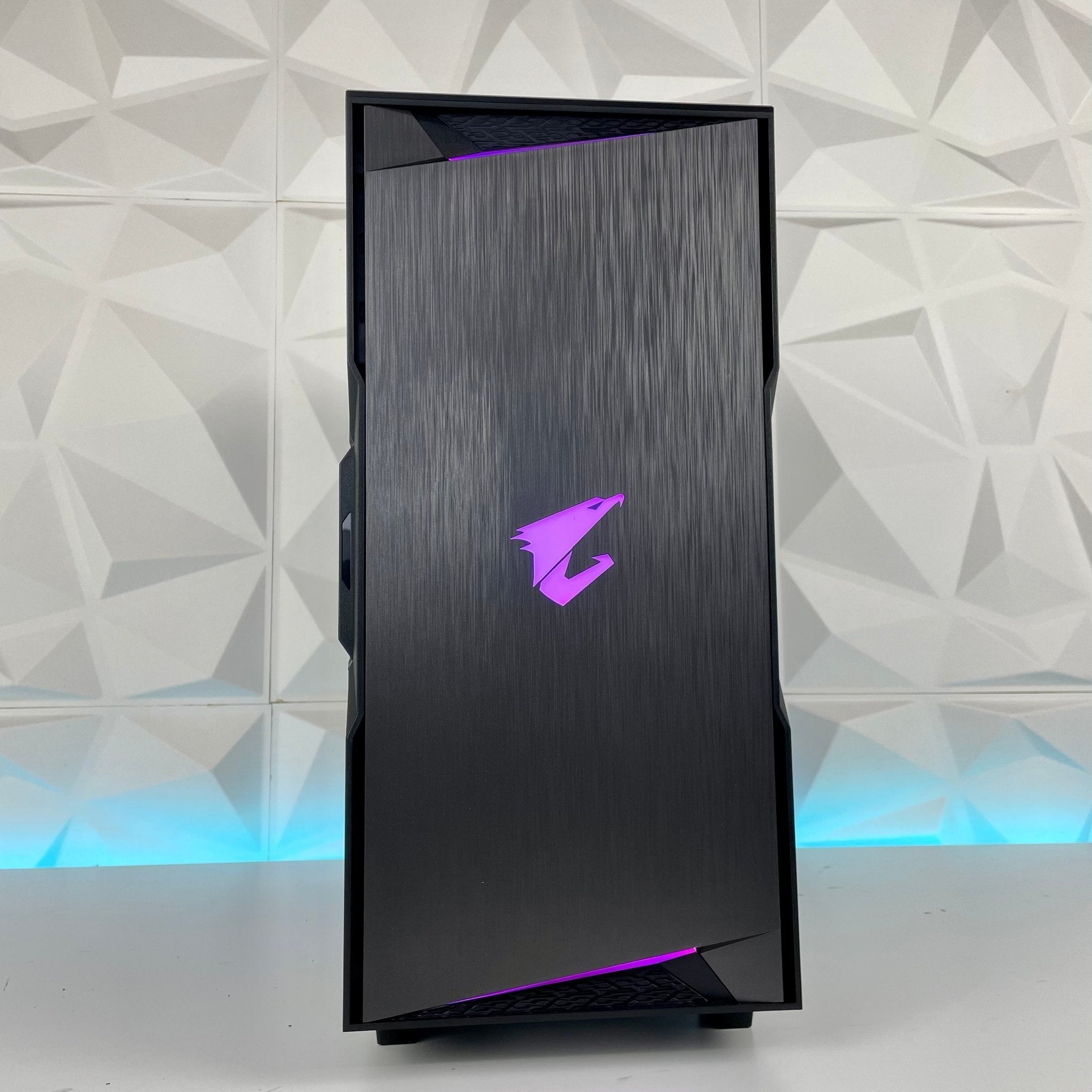 IGaming Ryzen 7 5700x | RTX 4060 - 4070 Ti super | Aorus C3000 - Nectostry