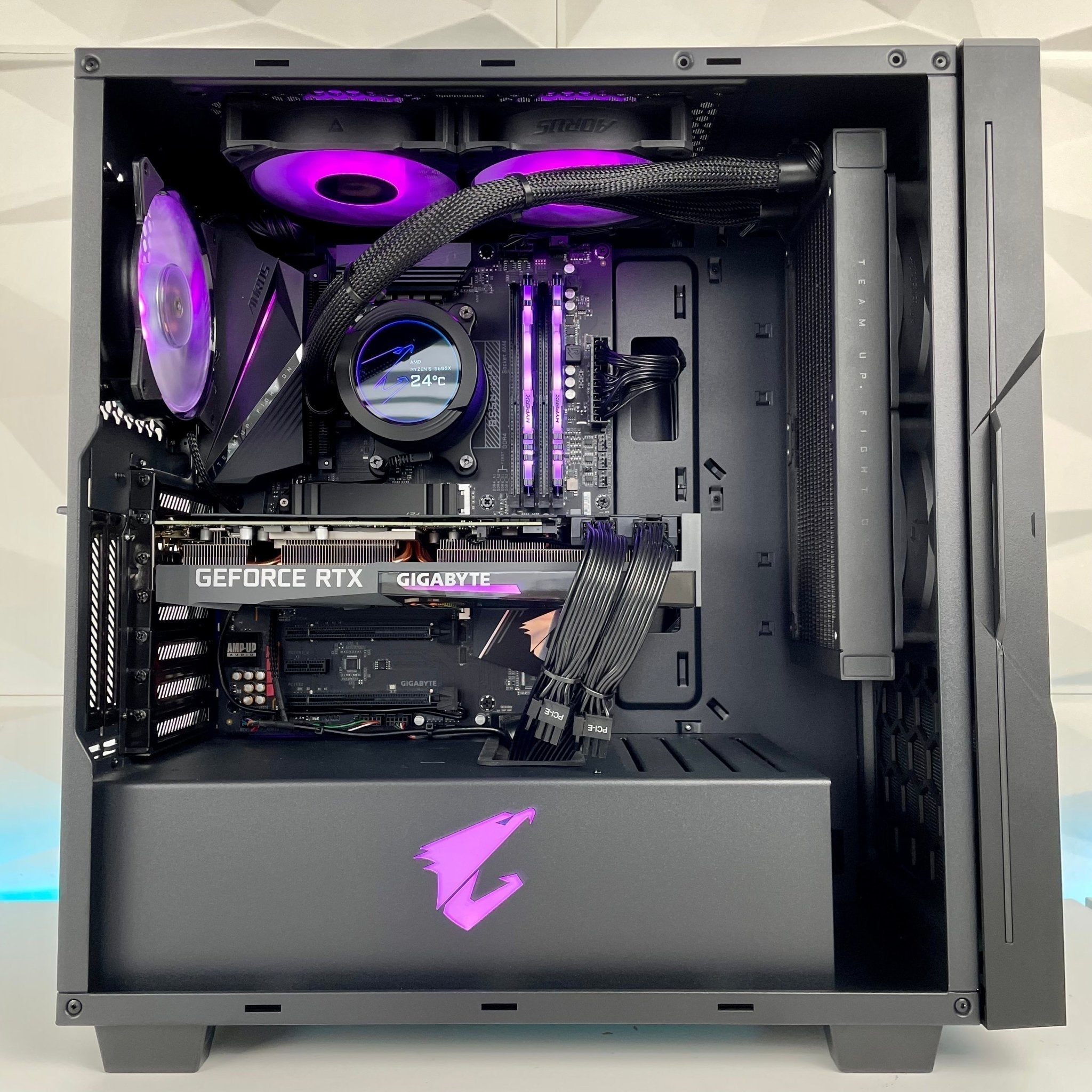 IGaming Ryzen 7 5700x | RTX 4060Ti - 4070Ti super | Aorus C3000 - Nectostry