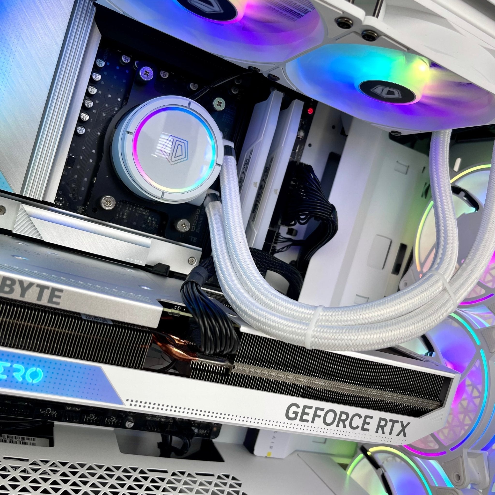 IGaming Ryzen 7 7700x | RTX 4070 Ti | 32GB DDR5 ArcticBlaze 4000D - Nectostry