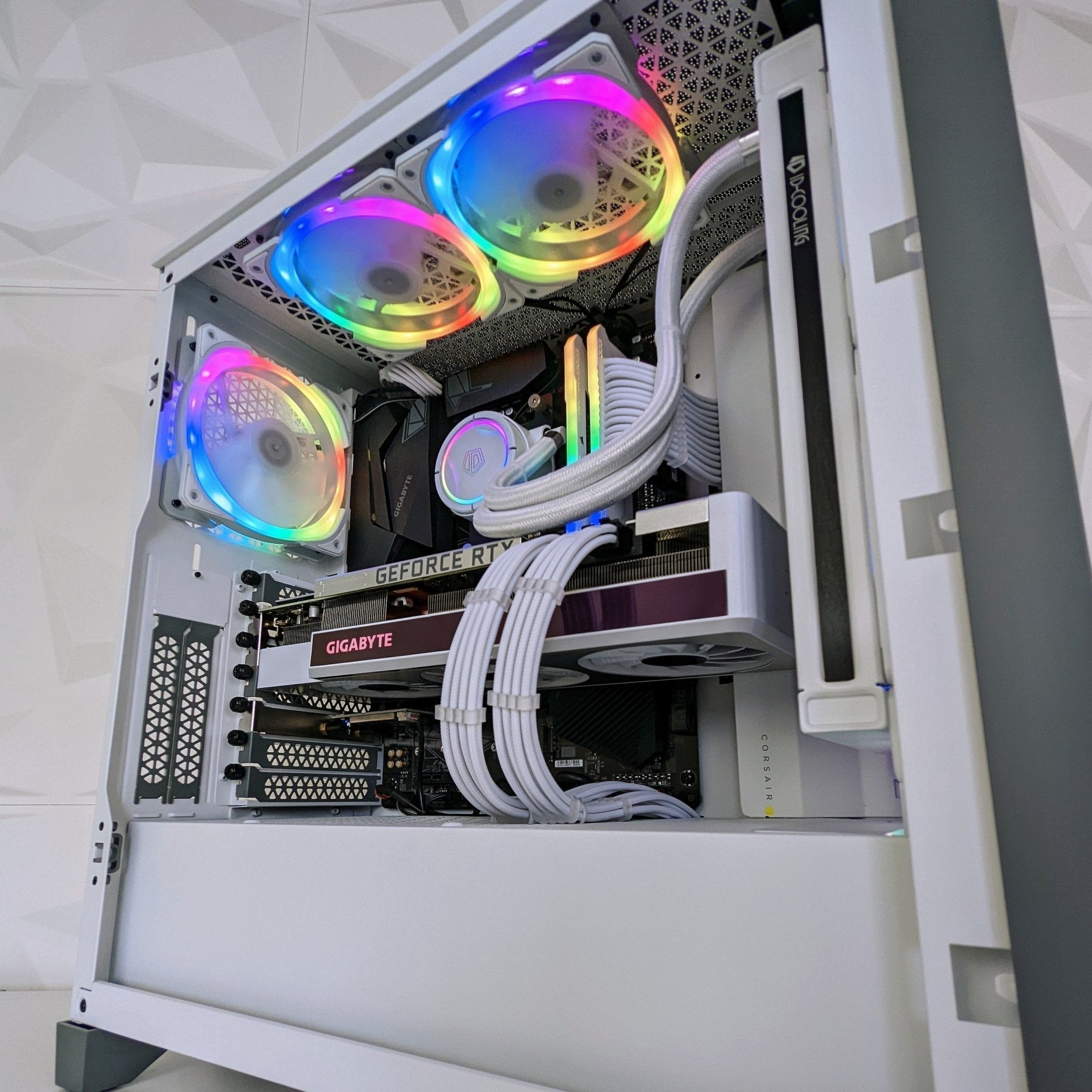 IGaming Ryzen 7 7700x | RTX 4070/4070 Ti | 32GB DDR5 Pearl Predator - Nectostry