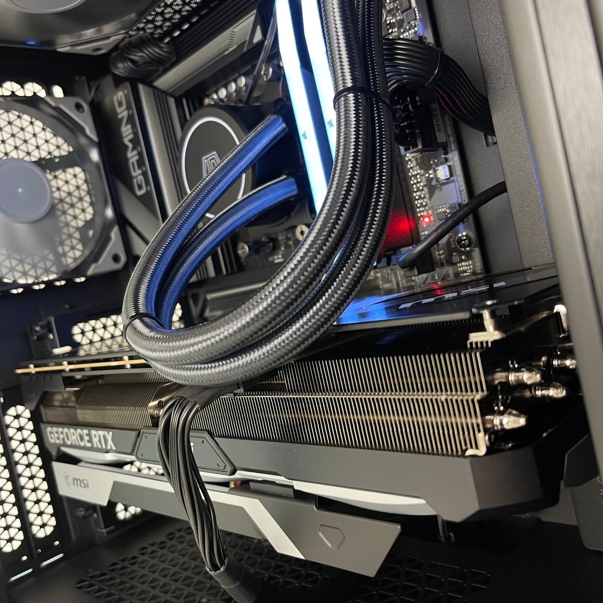 IGaming Ryzen 7 7800X3D | RTX 4080/4090 | 32GB DDR5 Black Assassin Pro - Nectostry